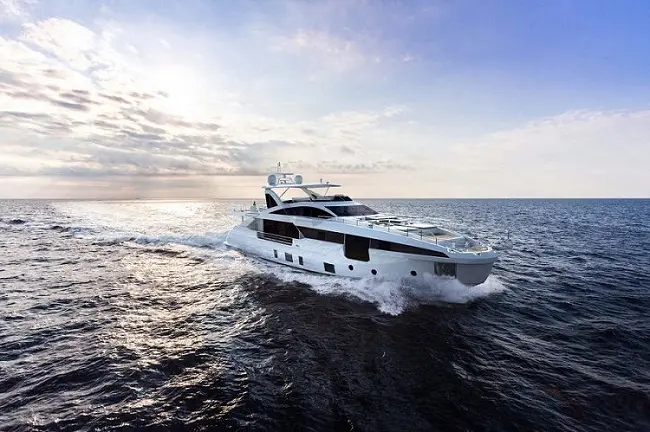 grande 35 azimut